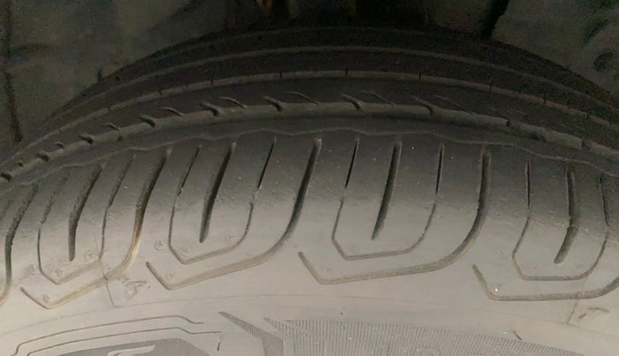 2017 Ford Ecosport TREND 1.5L PETROL, Petrol, Manual, 52,680 km, Right Front Tyre Tread