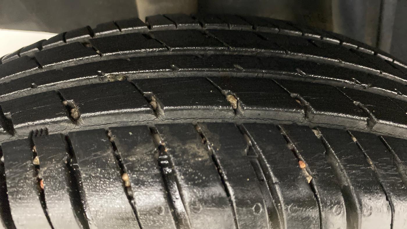2018 Renault Kwid CLIMBER 1.0 AT, Petrol, Automatic, 27,498 km, Right Rear Tyre Tread