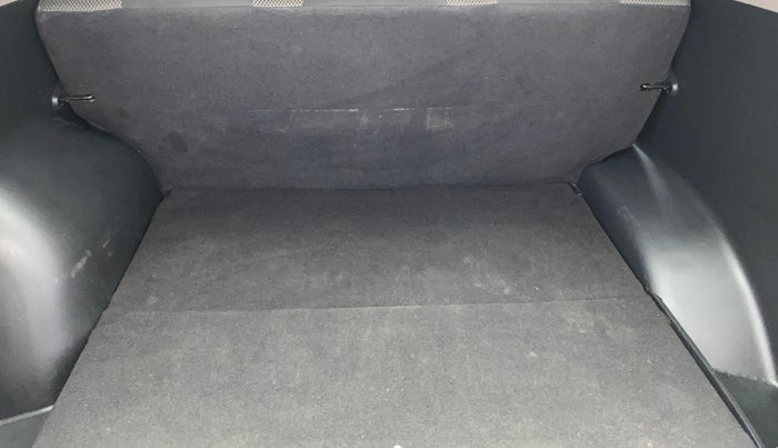 2017 Hyundai Creta E PLUS 1.6 PETROL, Petrol, Manual, 40,289 km, Boot Inside