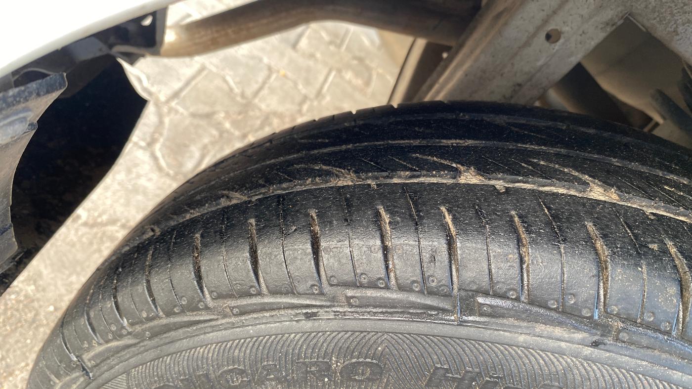 2018 Maruti Alto 800 LXI, Petrol, Manual, 21,862 km, Right Rear Tyre Tread