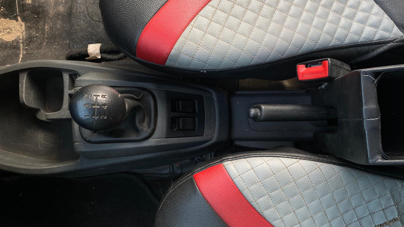2018 Maruti Alto 800 LXI, Petrol, Manual, 21,862 km, Gear Lever