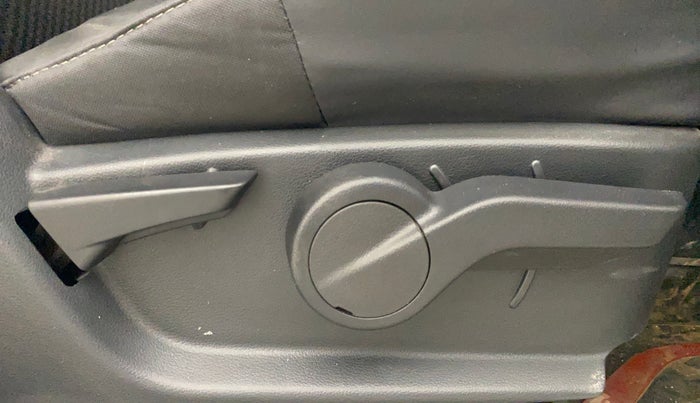 2023 Mahindra Thar LX P 2WD AT HT, Petrol, Automatic, 12,332 km, Driver Side Adjustment Panel