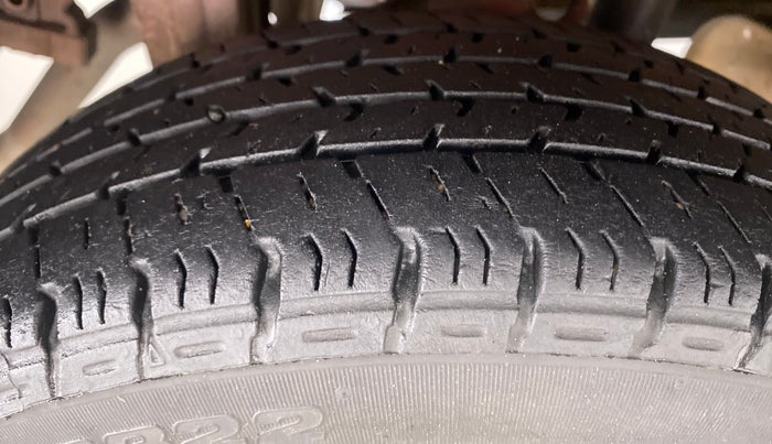 2017 Maruti Alto K10 VXI (O) AMT, Petrol, Automatic, 40,903 km, Right Rear Tyre Tread
