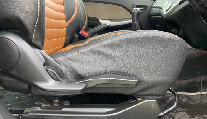 2017 Maruti Baleno ZETA PETROL 1.2, Petrol, Manual, 29,817 km, Driver Side Adjustment Panel