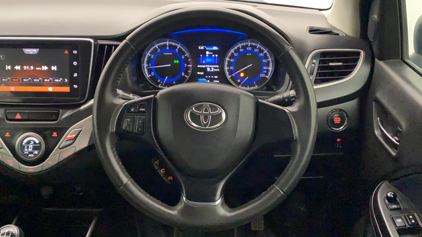2019 Toyota Glanza V, Petrol, Manual, 22,476 km, Steering Wheel Close Up