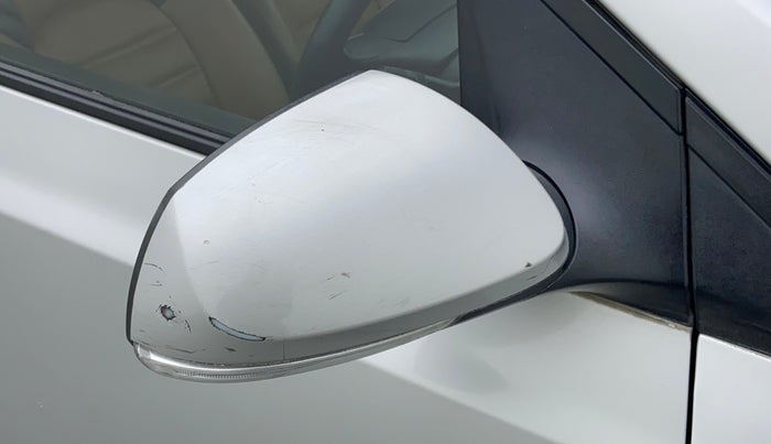 2015 Hyundai Grand i10 SPORTZ 1.2 KAPPA VTVT, Petrol, Manual, 90,358 km, Right rear-view mirror - Minor scratches