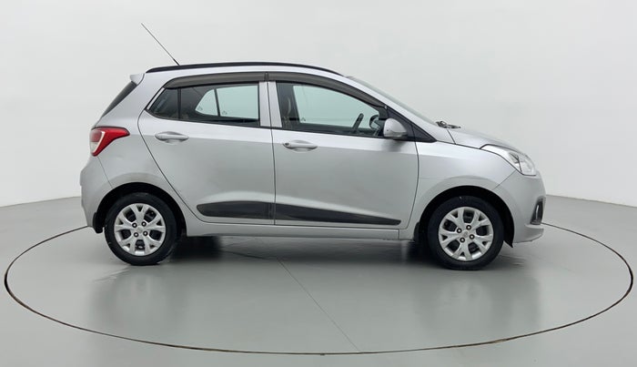 2015 Hyundai Grand i10 SPORTZ 1.2 KAPPA VTVT, Petrol, Manual, 90,358 km, Right Side View