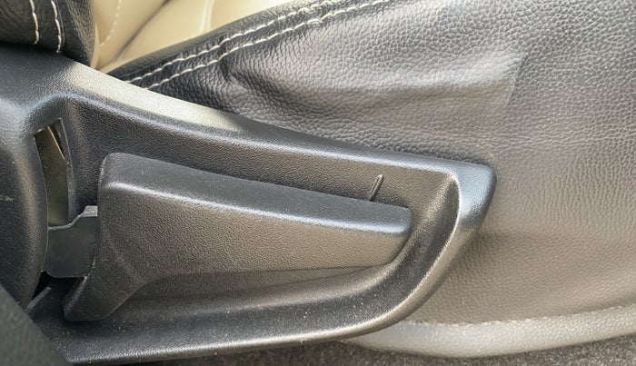 2020 Maruti S PRESSO VXI PLUS AMT, Petrol, Automatic, 49,799 km, Driver Side Adjustment Panel