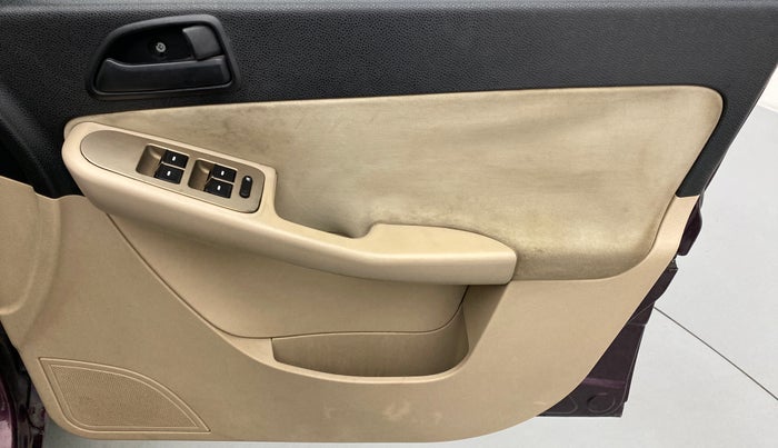 2012 Tata Manza AQUA QUADRAJET BS IV, Diesel, Manual, 55,908 km, Driver Side Door Panels Control