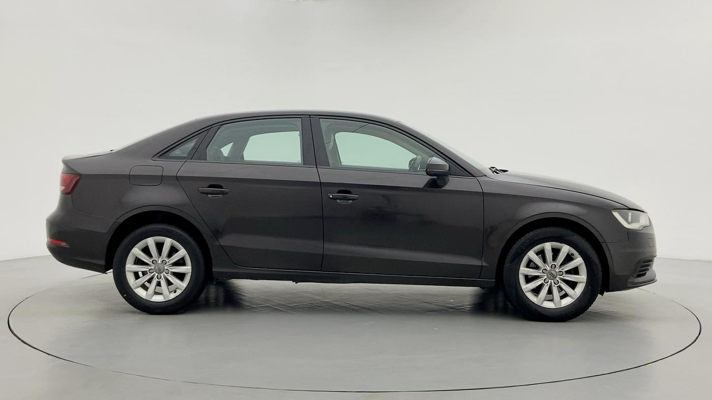 2014 Audi A3 35TDI PREMIUM, Diesel, Automatic, 92,417 km, Right Side View