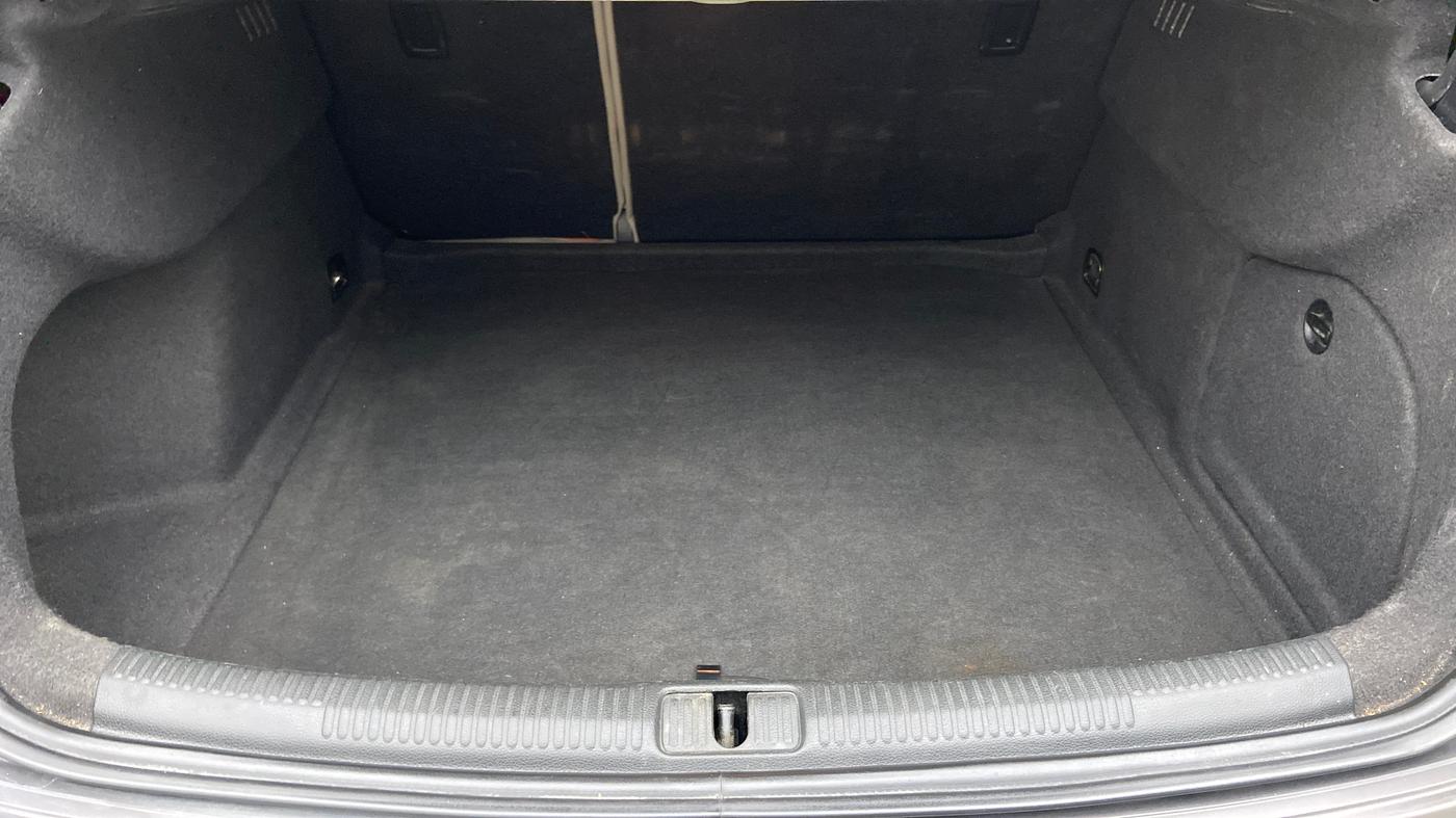 2014 Audi A3 35TDI PREMIUM, Diesel, Automatic, 92,417 km, Boot Inside