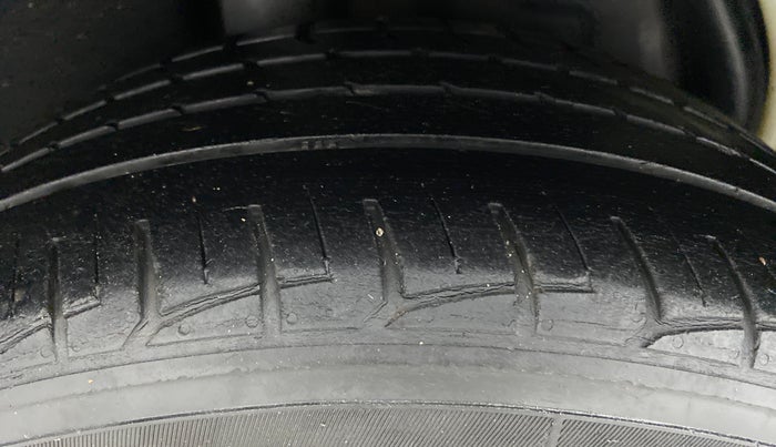 2014 Audi A3 35TDI PREMIUM, Diesel, Automatic, 92,417 km, Right Rear Tyre Tread