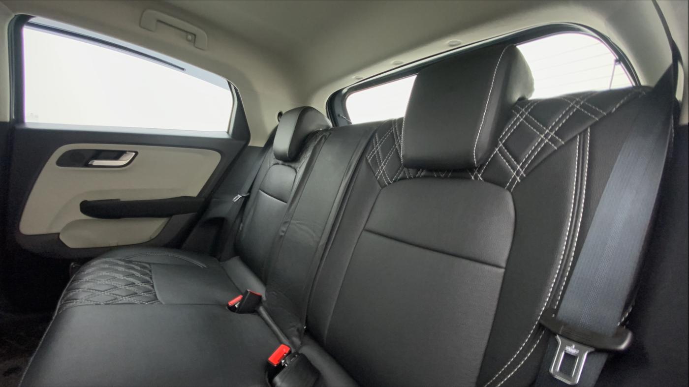 2021 Tata ALTROZ XZ 1.2, Petrol, Manual, 22,330 km, Right Side Rear Door Cabin
