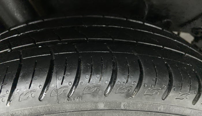 2021 Tata ALTROZ XZ 1.2, Petrol, Manual, 22,330 km, Right Rear Tyre Tread