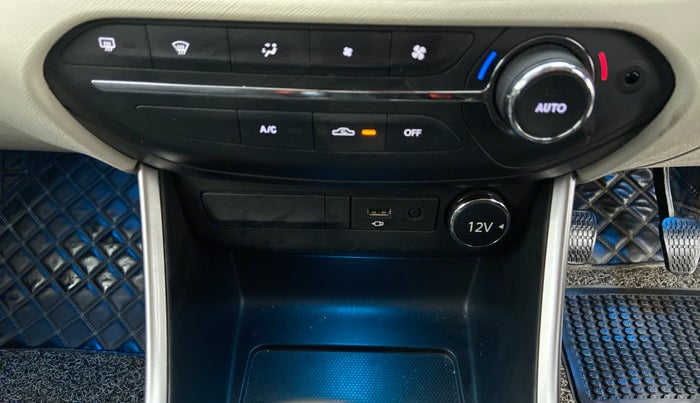 2021 Tata ALTROZ XZ 1.2, Petrol, Manual, 22,330 km, Automatic Climate Control