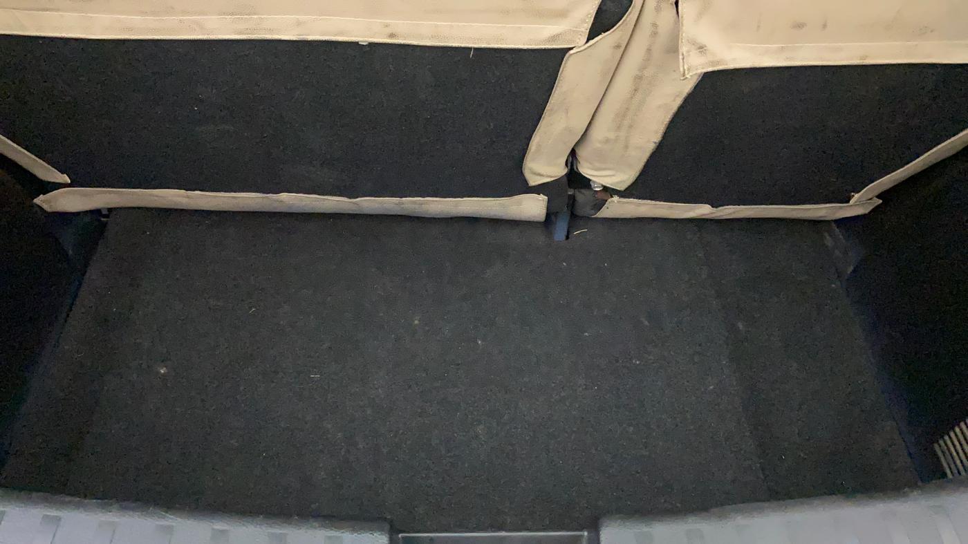 2015 Maruti Swift VXI, Petrol, Manual, 85,193 km, Boot Inside