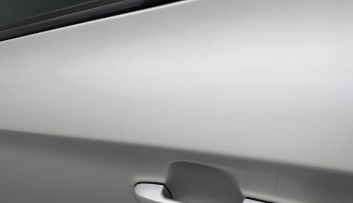 2010 Hyundai i20 MAGNA (O) 1.2, Petrol, Manual, 73,362 km, Rear left door - Minor scratches