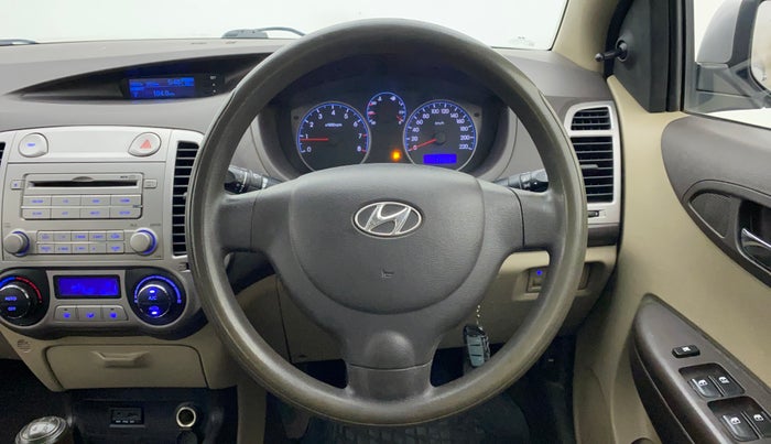 2010 Hyundai i20 MAGNA (O) 1.2, Petrol, Manual, 73,362 km, Steering Wheel Close Up