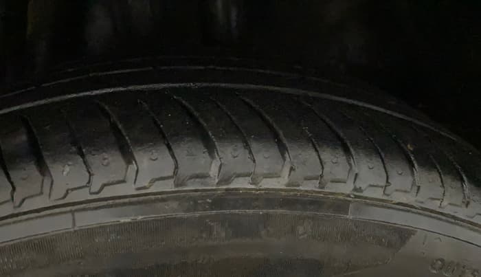 2017 Honda WR-V 1.2L I-VTEC VX MT, Petrol, Manual, 92,733 km, Left Rear Tyre Tread