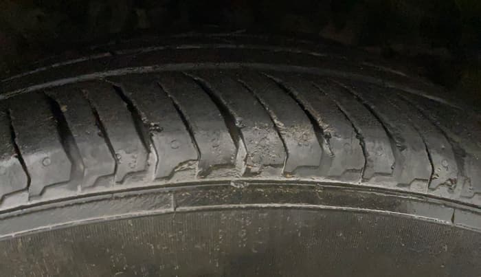 2017 Honda WR-V 1.2L I-VTEC VX MT, Petrol, Manual, 92,733 km, Right Front Tyre Tread