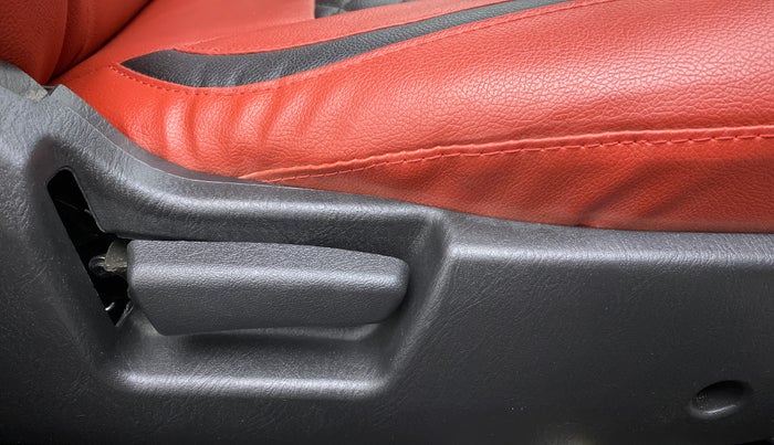 2021 Maruti Alto VXI PLUS, Petrol, Manual, 8,986 km, Driver Side Adjustment Panel