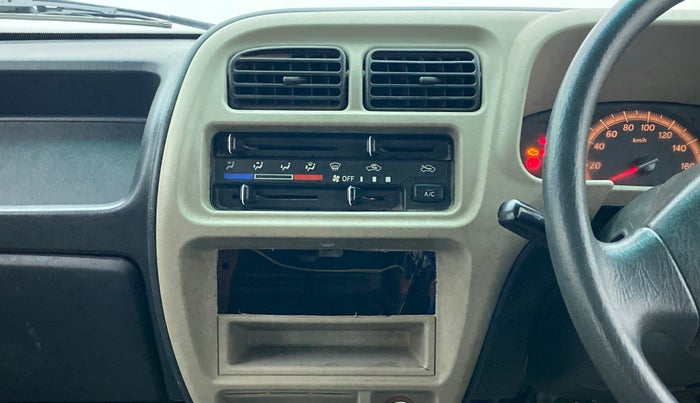 2016 Maruti Eeco 5 STR WITH A/C+HTR, Petrol, Manual, 84,542 km, Air Conditioner