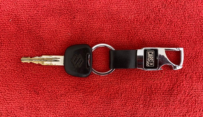 2016 Maruti Eeco 5 STR WITH A/C+HTR, Petrol, Manual, 84,542 km, Key Close Up