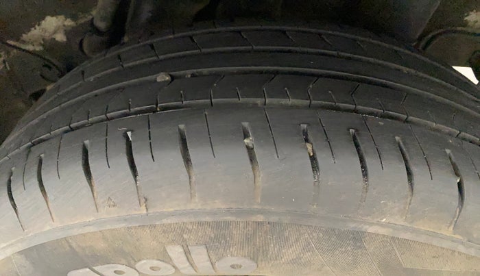 2020 Hyundai VENUE S 1.2, Petrol, Manual, 20,004 km, Left Rear Tyre Tread