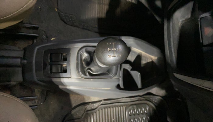 2017 Maruti Alto 800 LXI, Petrol, Manual, 59,696 km, Gear Lever