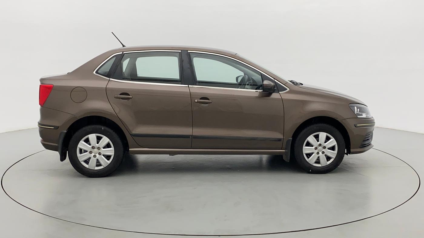 2017 Volkswagen Ameo TRENDLINE 1.2, Petrol, Manual, 13,454 km, Right Side View