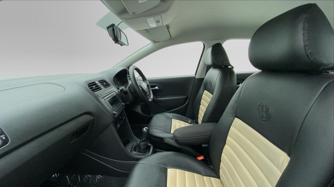 2017 Volkswagen Ameo TRENDLINE 1.2, Petrol, Manual, 13,454 km, Right Side Front Door Cabin