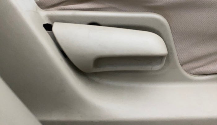 2016 Maruti Swift Dzire VDI (O), Diesel, Manual, 75,640 km, Driver Side Adjustment Panel