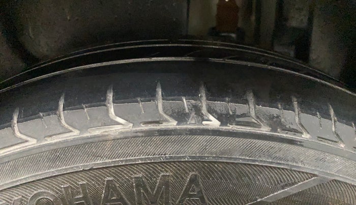 2016 Maruti Swift Dzire VDI (O), Diesel, Manual, 75,640 km, Left Rear Tyre Tread