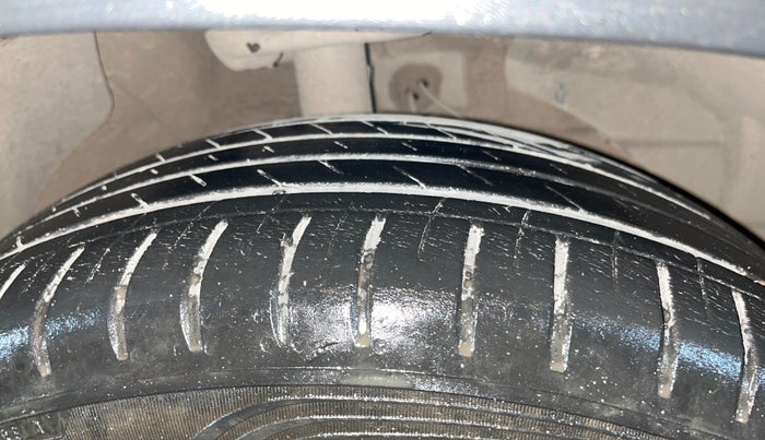 2021 MG HECTOR SHARP HYBRID 1.5 PETROL, Petrol, Manual, 30,783 km, Right Front Tyre Tread