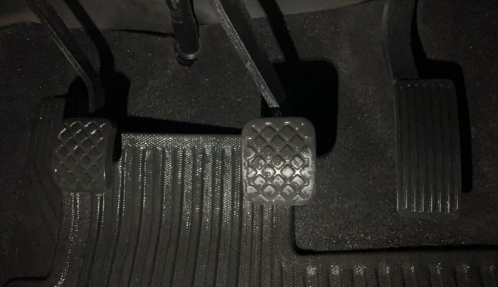 2021 MG HECTOR SHARP HYBRID 1.5 PETROL, Petrol, Manual, 30,783 km, Pedals