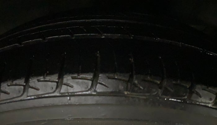 2019 Hyundai Xcent SX 1.2, Petrol, Manual, 70,054 km, Left Rear Tyre Tread