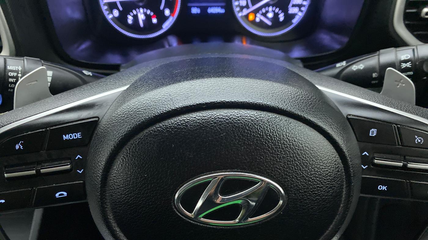 2020 Hyundai VENUE 1.0 TURBO GDI SX+ AT, CNG, Automatic, 65,424 km, Paddle Shifters