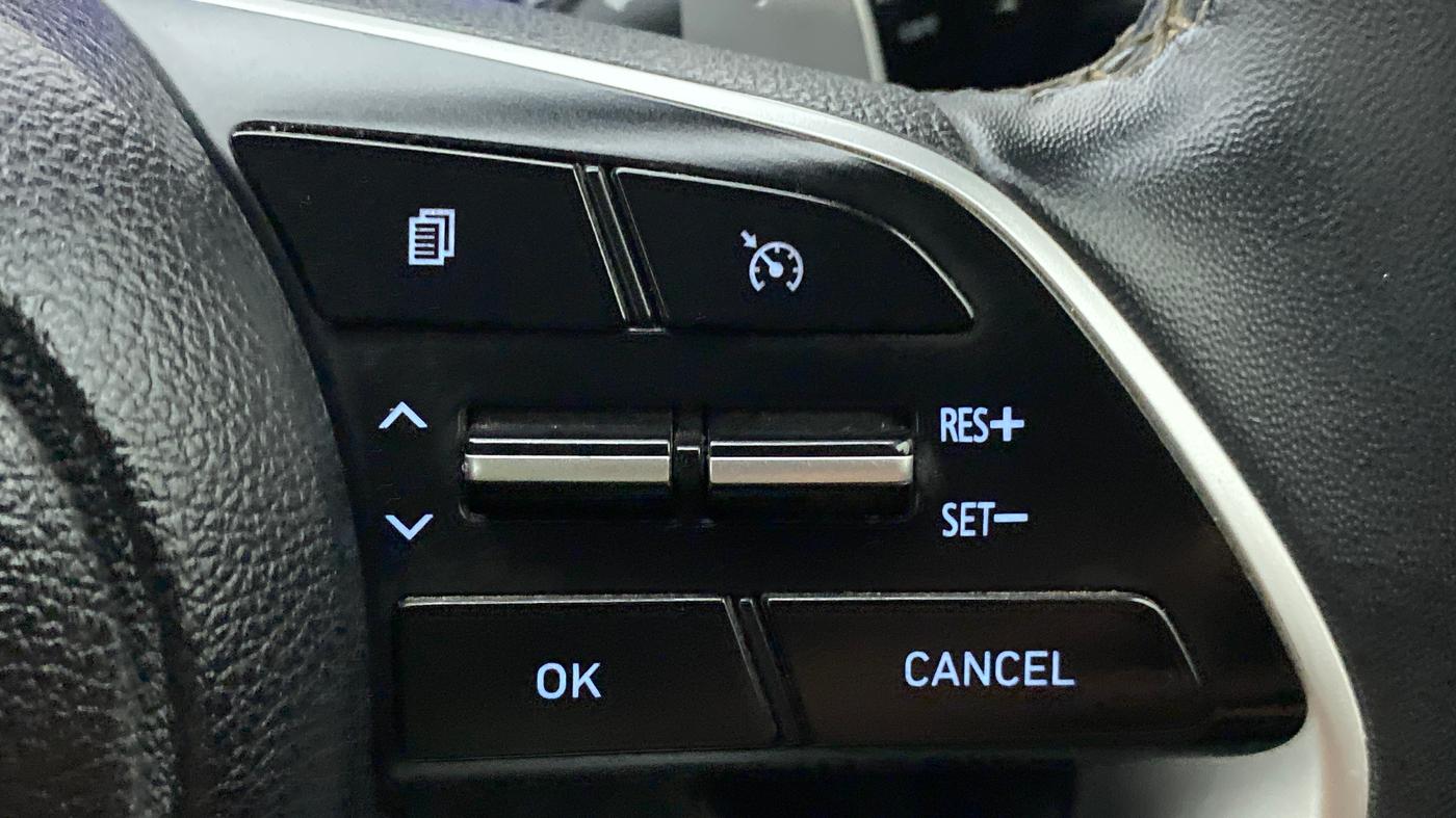 2020 Hyundai VENUE 1.0 TURBO GDI SX+ AT, CNG, Automatic, 65,424 km, Adaptive Cruise Control