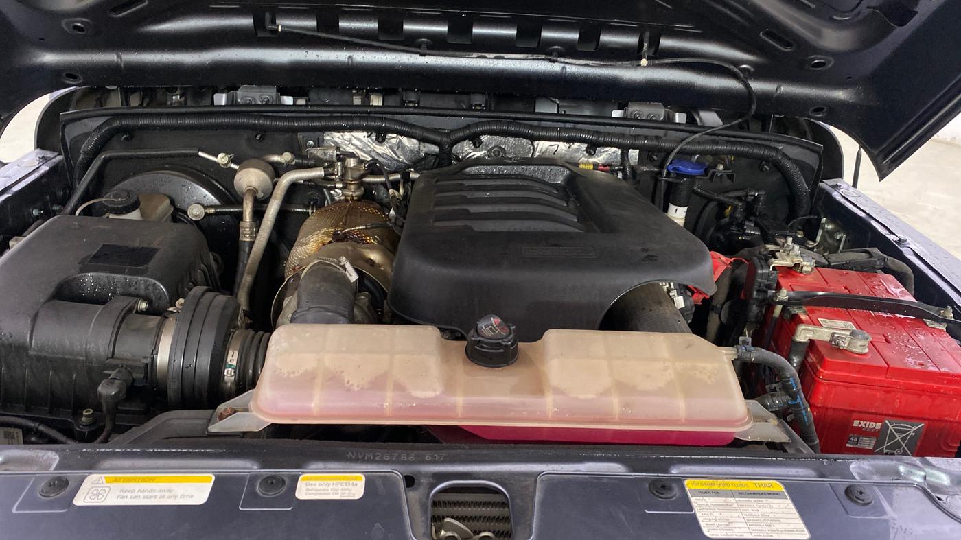 2021 Mahindra Thar LX D AT 4WD HT, Diesel, Automatic, 37,661 km, Engine View