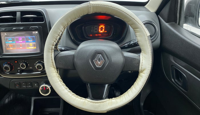 2018 Renault Kwid RXT 1.0 EASY-R AT OPTION, Petrol, Automatic, 45,339 km, Steering Wheel Close Up