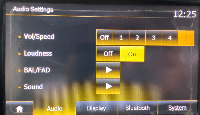 2018 Renault Kwid RXT 1.0 EASY-R AT OPTION, Petrol, Automatic, 45,339 km, Touchscreen Infotainment System