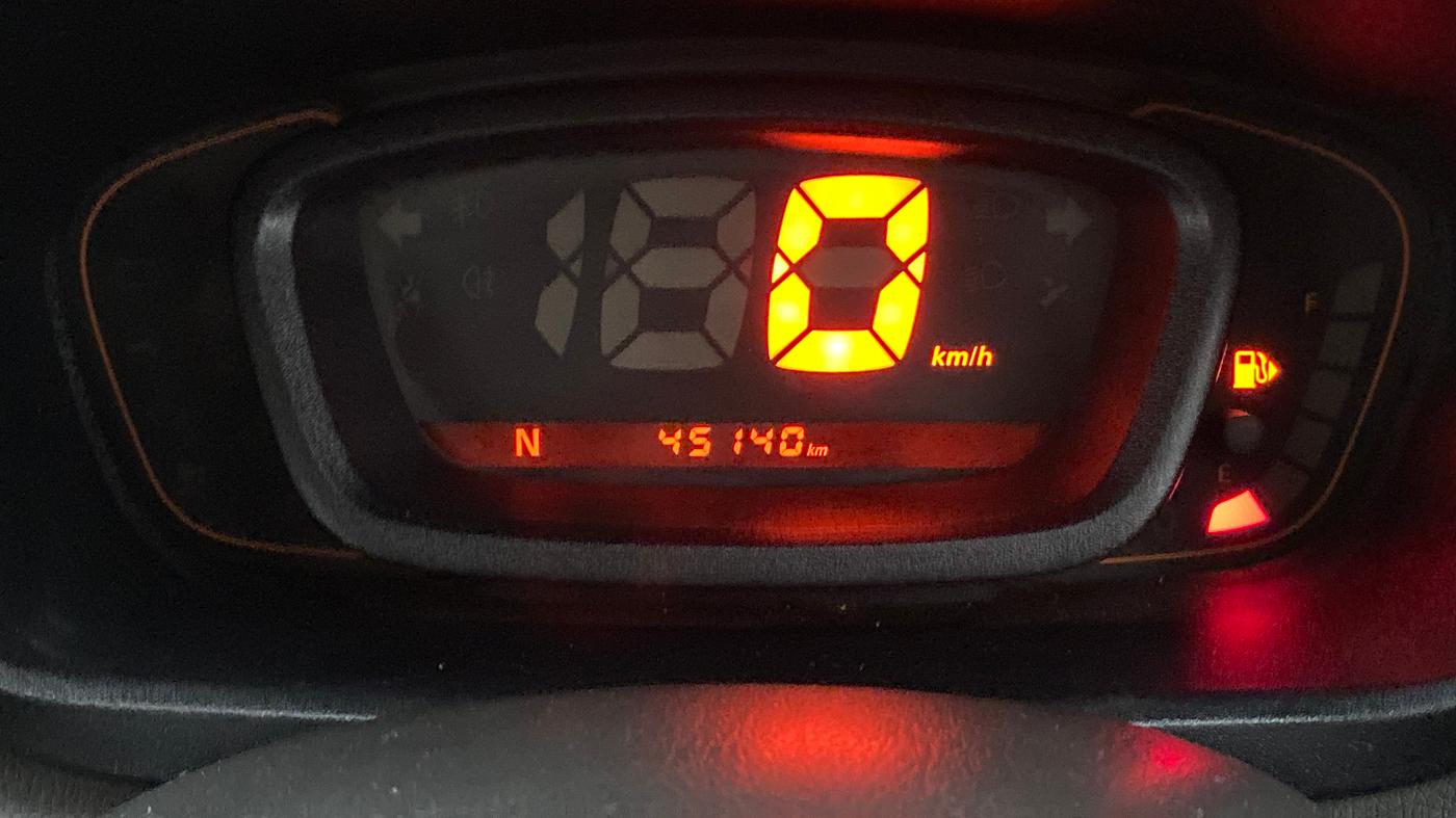 2018 Renault Kwid RXT 1.0 EASY-R AT OPTION, Petrol, Automatic, 45,339 km, Odometer Image