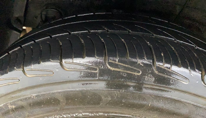 2019 Hyundai Xcent S 1.2, Petrol, Manual, 72,314 km, Right Rear Tyre Tread