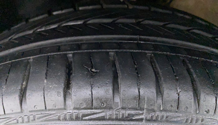 2019 Skoda Rapid 1.6 MPI MT ACTIVE, Petrol, Manual, 12,549 km, Left Front Tyre Tread