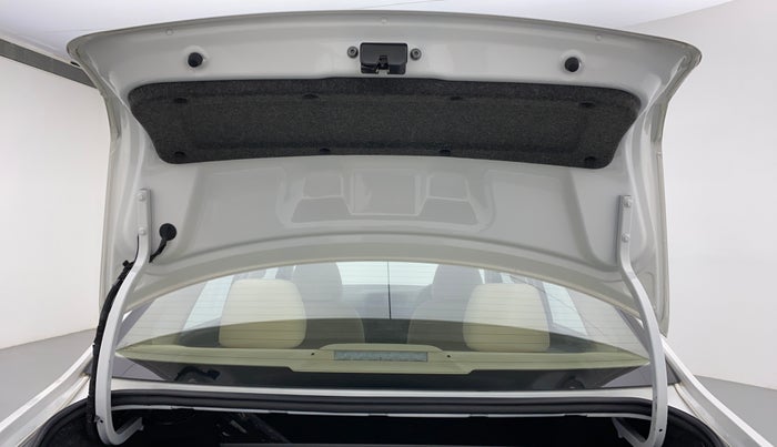 2019 Skoda Rapid 1.6 MPI MT ACTIVE, Petrol, Manual, 12,549 km, Boot Door Open