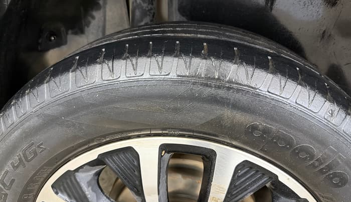 2022 Maruti Vitara Brezza ZXI PLUS AT SHVS, Petrol, Automatic, 78,930 km, Right Rear Tyre Tread