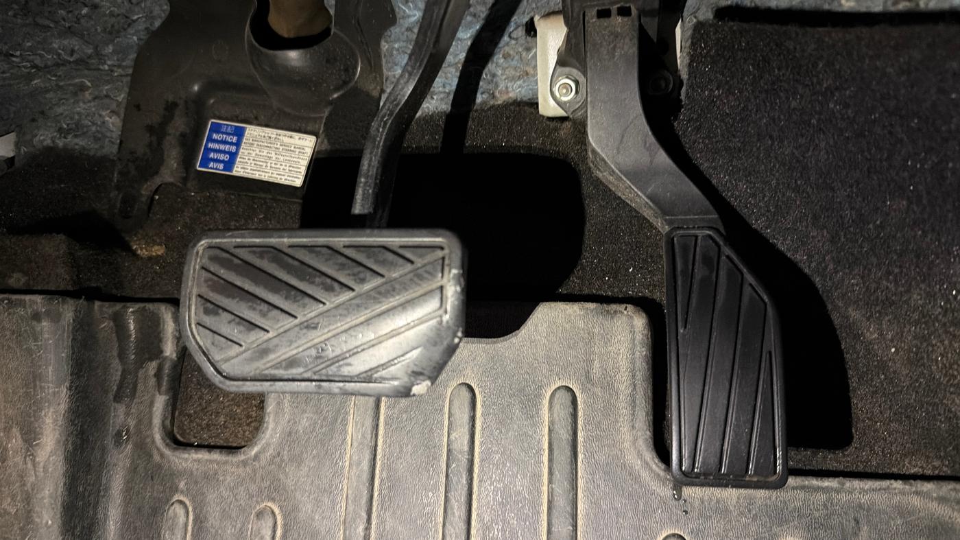 2022 Maruti Vitara Brezza ZXI PLUS AT SHVS, Petrol, Automatic, 78,930 km, Pedals