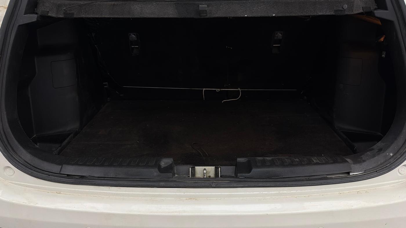 2022 Maruti Vitara Brezza ZXI PLUS AT SHVS, Petrol, Automatic, 78,930 km, Boot Inside