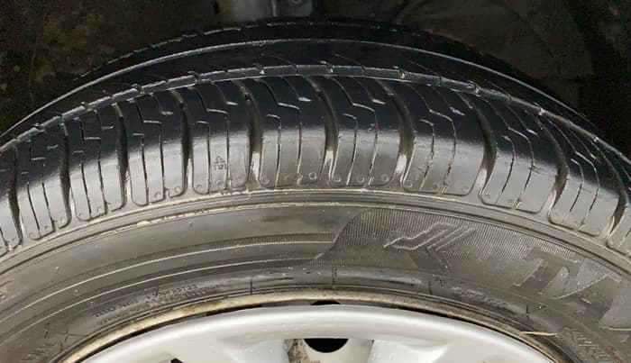 2019 Maruti Baleno SIGMA PETROL 1.2, Petrol, Manual, 91,209 km, Right Front Tyre Tread