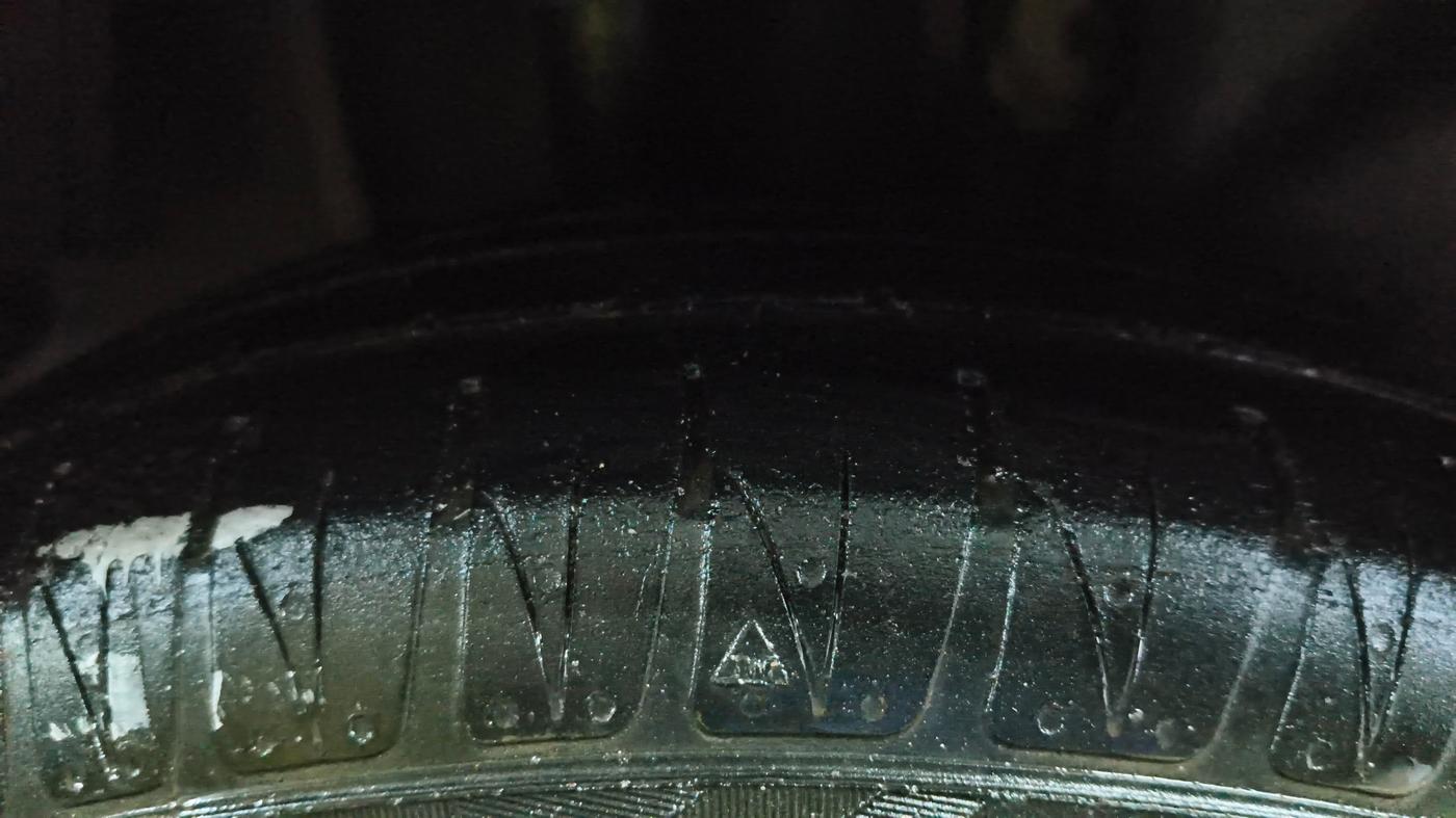 2018 Tata Tiago XZ PETROL, CNG, Manual, 1,26,094 km, Right Rear Tyre Tread